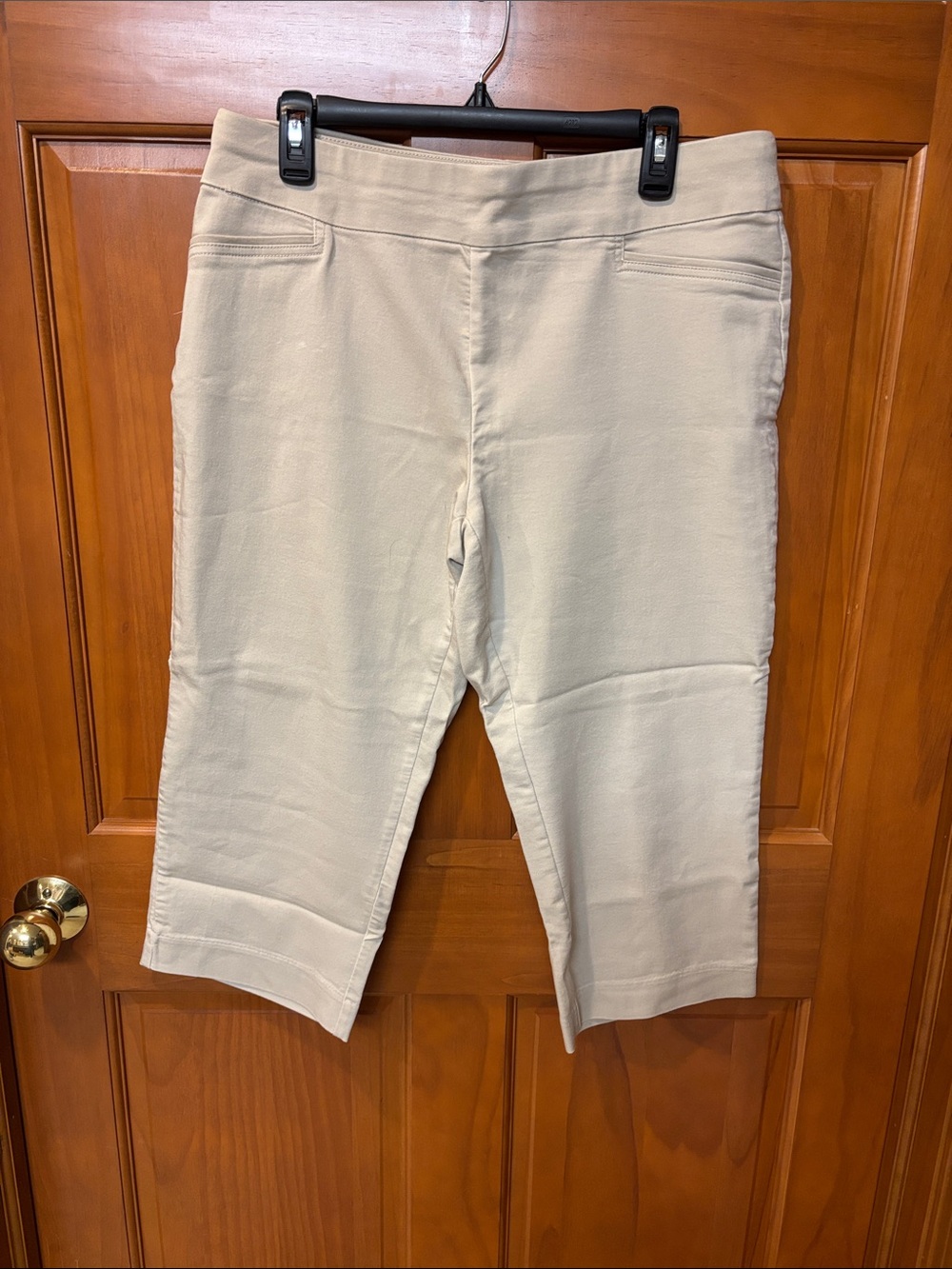 croft & barrow Cream Pull-On Bermuda Shorts